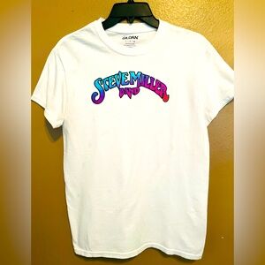 •Cotton Steve Miller Band Concert T-Shirt.